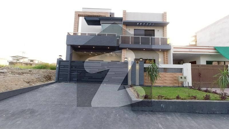 10 Marla Beautiful New House For Sale In Multi Garden B17 Block B