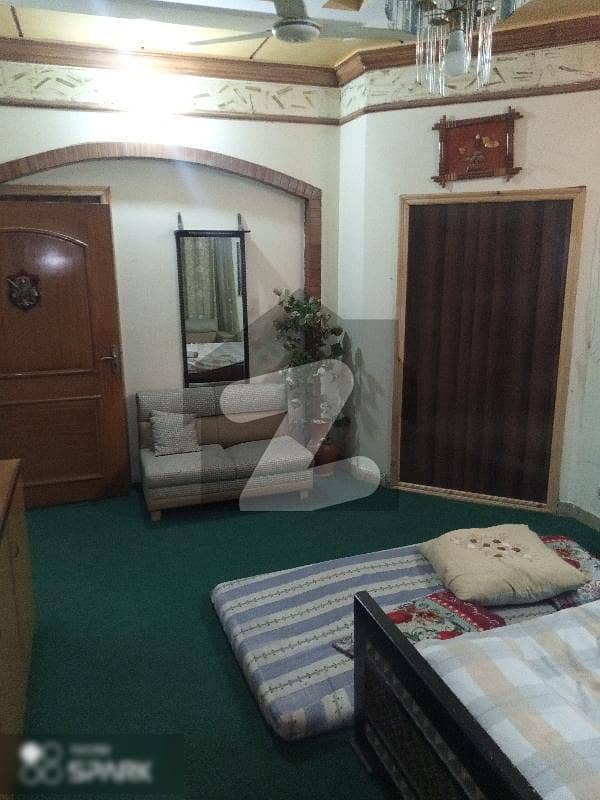 خیابان کالونی 3 فیصل آباد میں 2 کمروں کا 5 مرلہ مکان 20 ہزار میں کرایہ پر دستیاب ہے۔