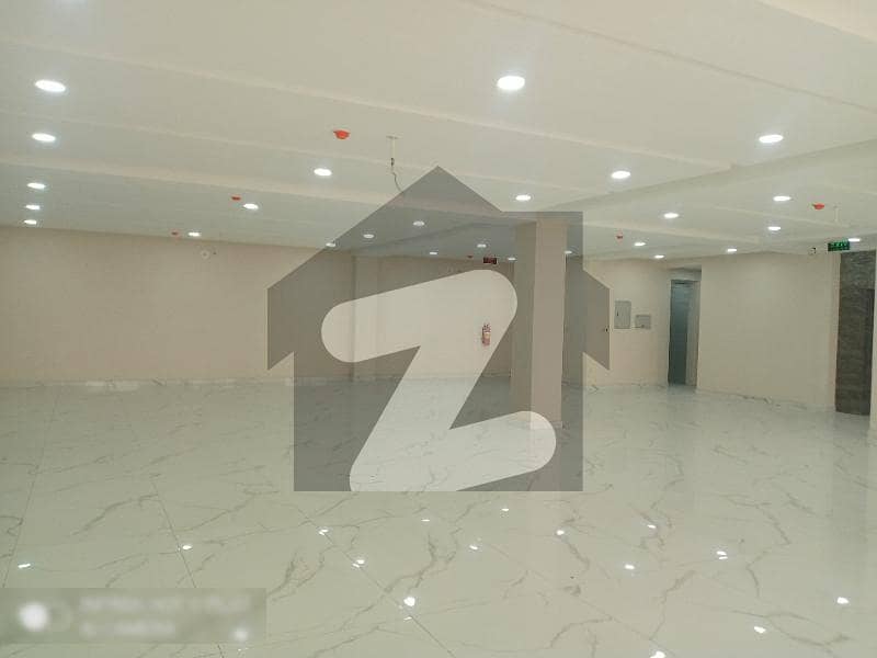 Dha 16 Marla Commercial Brand New 1st Floor With Elevator Available At Excellent Location