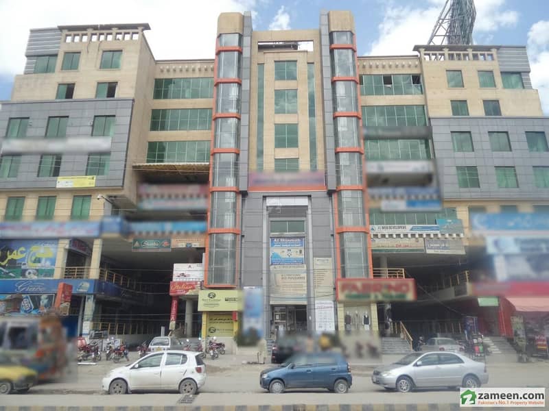 Flat For Rent In Shaikh Yaseen Trade Centre