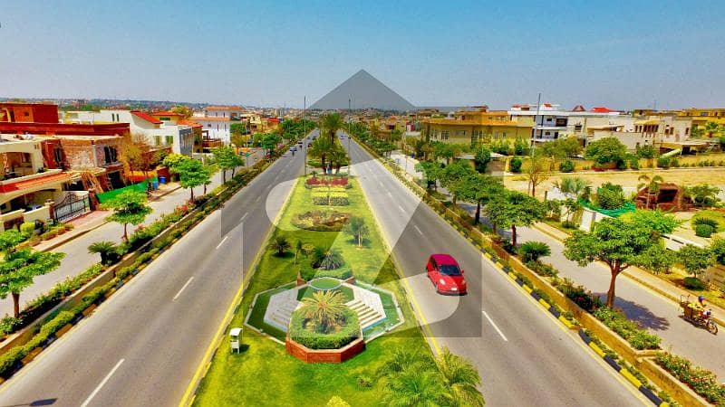Bahria Town Commercial Plot For Sale
