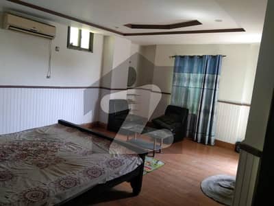 Flat Luxury 1 Room Full Furnished Available For Rent Chungi No. 9