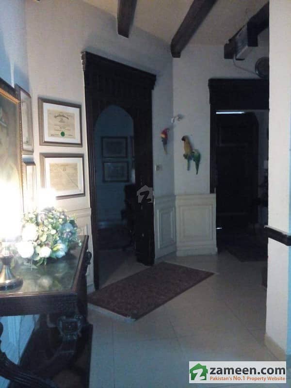 Askari 9 Col House 12 Marla Ammazing interior fully Furnished Reasonable Price