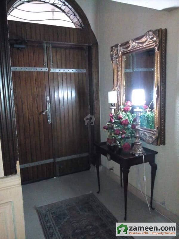 Askari 9 Col House 12 Marla Ammazing interior Semi Furnished Reasonable Price