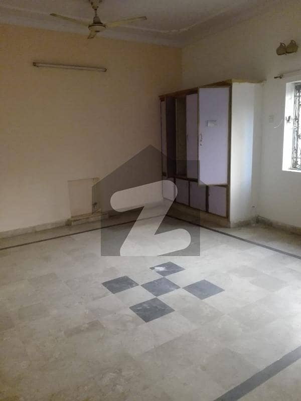 Flat For Rent In I-8/4 Islamabad