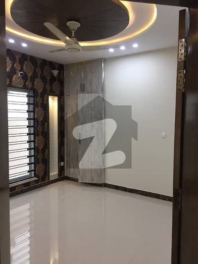 Low Budget 8 Marla Lower Portion With Gas Available For Rent In Safari Block Bahria Town Lahore