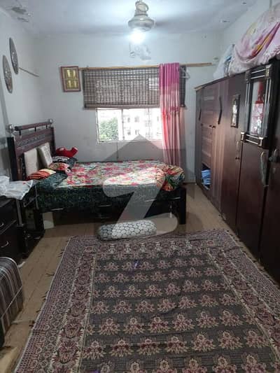 نارتھ ناظم آباد ۔ بلاک ایل نارتھ ناظم آباد کراچی میں 3 کمروں کا 10 مرلہ زیریں پورشن 50 ہزار میں کرایہ پر دستیاب ہے۔