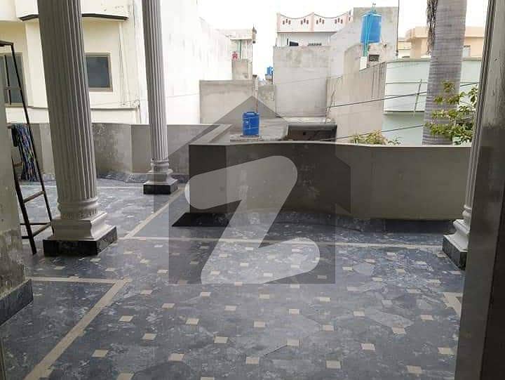 2925 Square Feet Upper Portion For Grabs In Shadiwal Road
