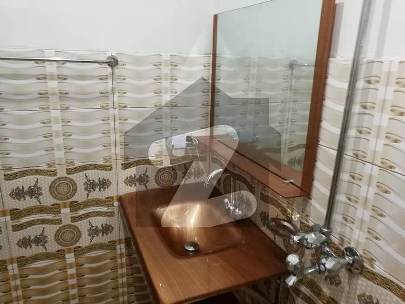 Buy A 9 Marla Lower Portion For rent In Ahmad Avenue
