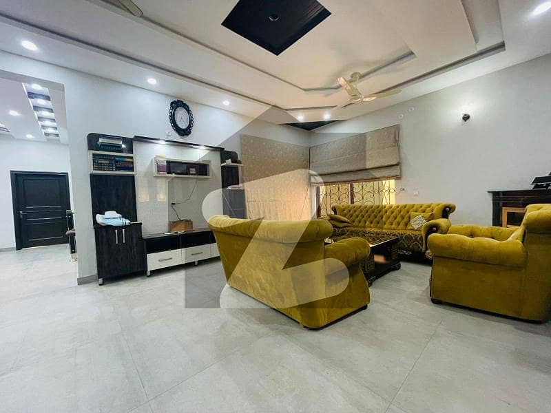 1 Kanal House For Sale In Bahria Town Lahore