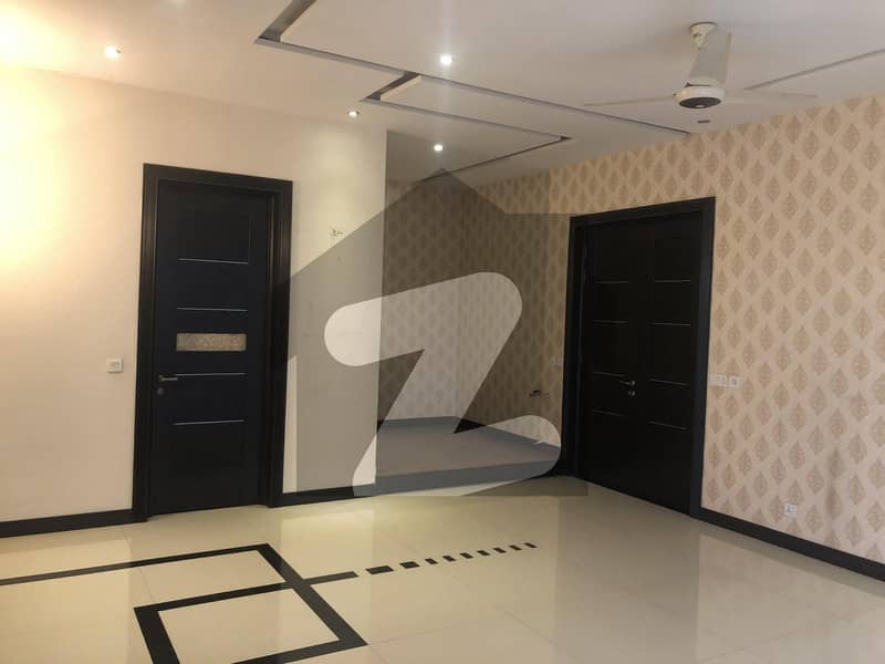 Prominently-Located 1 Kanal House Available In DHA Phase 3