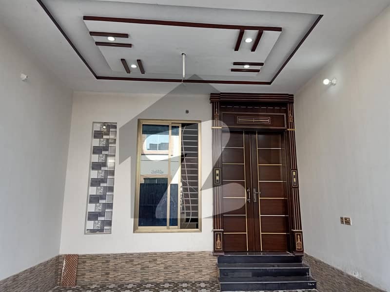 8 Marla House In Shadman Colony For rent