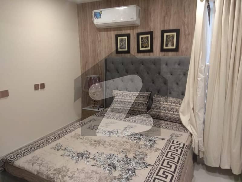 637 Square Feet Flat Is Available In Bahria Town - Nishtar Block