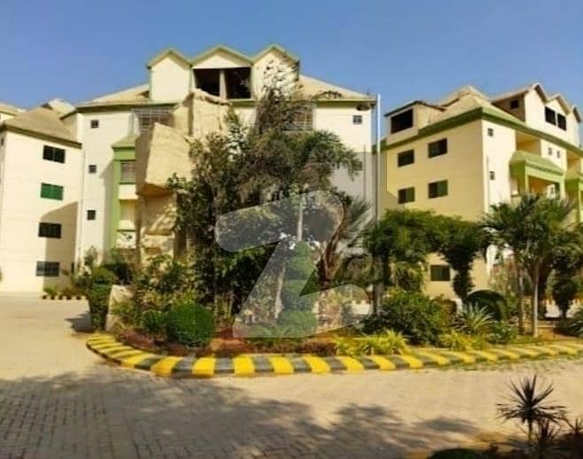 سُپر ہائی وے کراچی میں 2 کمروں کا 5 مرلہ مکان 1.45 کروڑ میں برائے فروخت۔