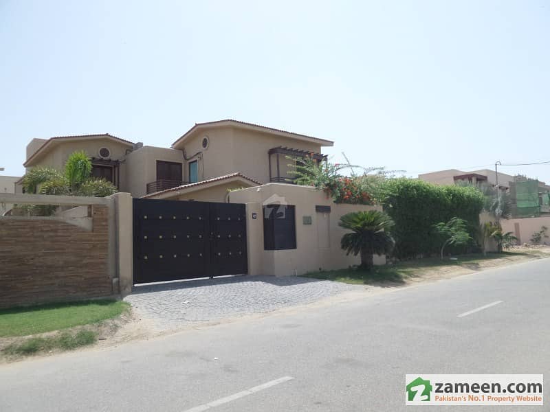 House For Sale In DHA Phase 6