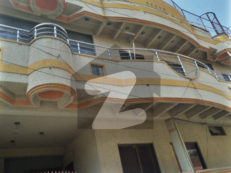ایریز ٹاور مری روڈ راولپنڈی میں 4 کمروں کا 6 مرلہ مکان 3.3 کروڑ میں برائے فروخت۔