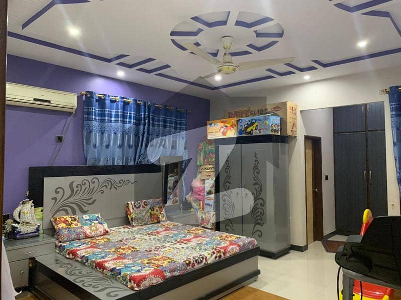 گلشنِ اقبال ٹاؤن کراچی میں 3 کمروں کا 14 مرلہ بالائی پورشن 3.25 کروڑ میں برائے فروخت۔
