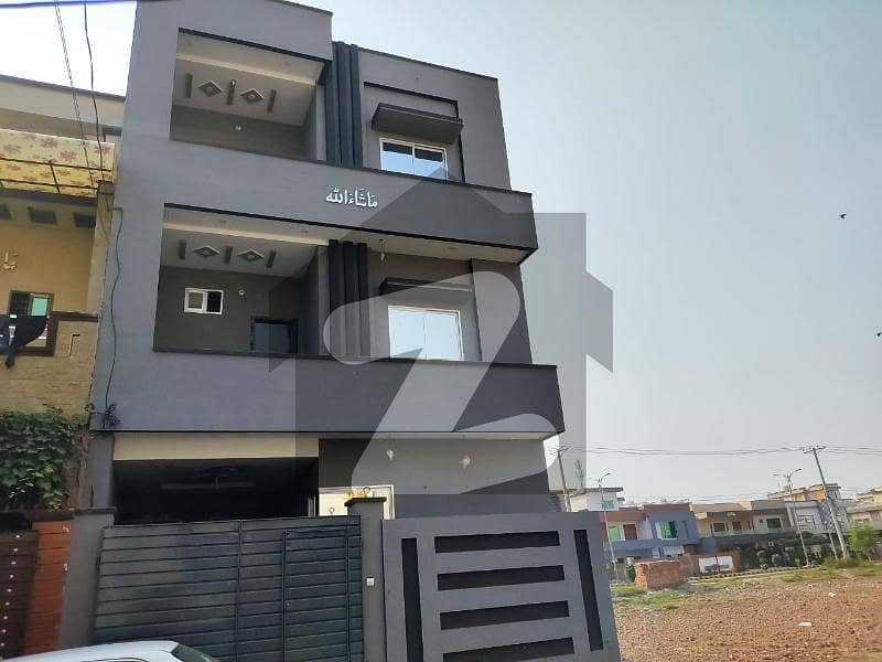 Brand new 4 Marla triple storey house for rent available at prime location near commercial near park near masjid