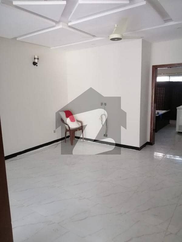 2250 Square Feet Lower Portion In Dha 11 Rahbar Is Available For Rent