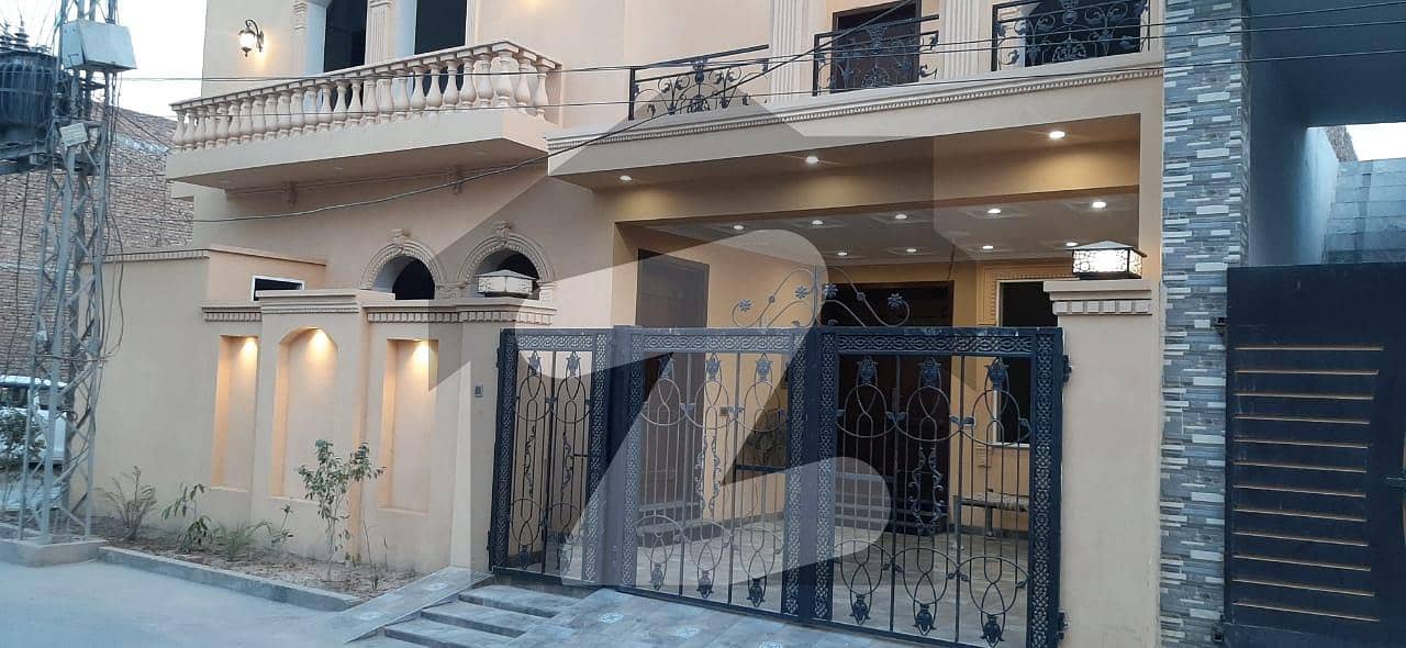 7.5 Marla House Available In Pak Villas