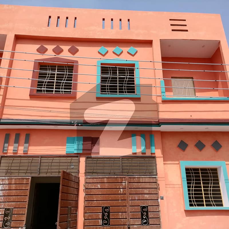 نور شاہ روڈ ساہیوال میں 2 کمروں کا 3 مرلہ مکان 38 لاکھ میں برائے فروخت۔