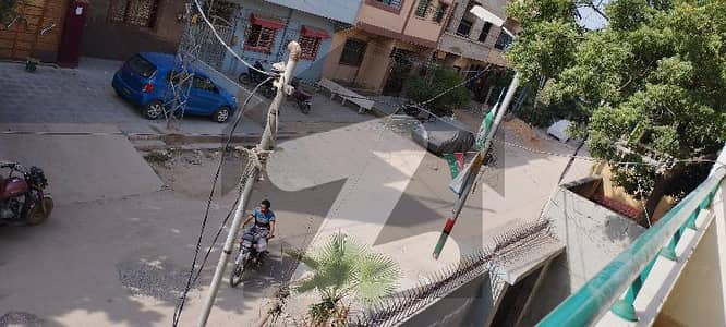 زُہرہ نگر گلستانِ جوہر کراچی میں 4 کمروں کا 5 مرلہ مکان 1 لاکھ میں کرایہ پر دستیاب ہے۔