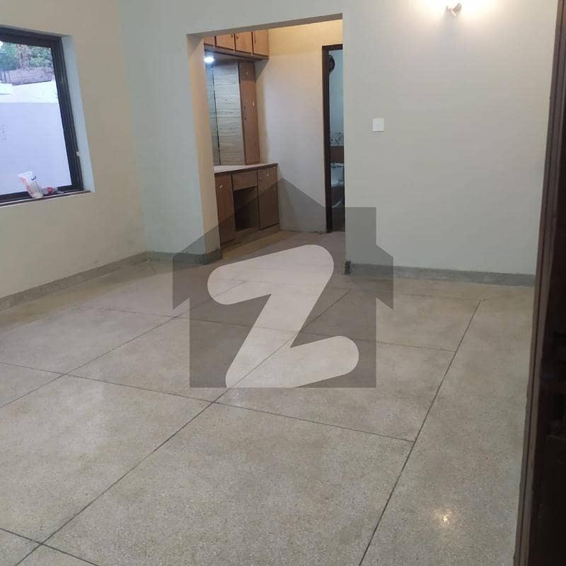 12-marla, 02- Bed Room, Lower Portion Available For Rent In Paf Colony Opposite Askari-09 Lahore.
