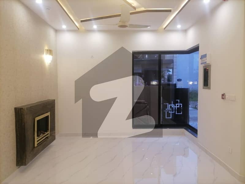 Own A Flat In 1125 Square Feet Lahore