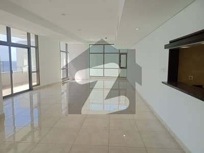 CHANGE DEAL 3 BED APARTMENT AVAILABLE FOR RENT IN PEARL TOWER
