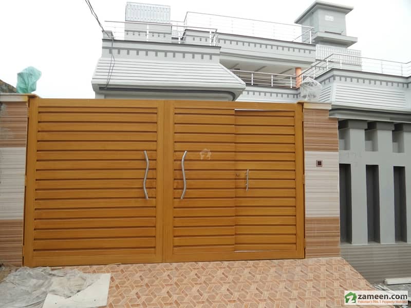 House for Sale in Abshar Colony House for Sale in Abshar Colony