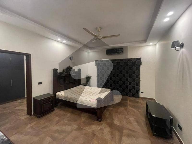 گلبرگ 2 - بلاک ایچ گلبرگ 2 گلبرگ لاہور میں 3 کمروں کا 2.5 کنال مکان 2.5 لاکھ میں کرایہ پر دستیاب ہے۔