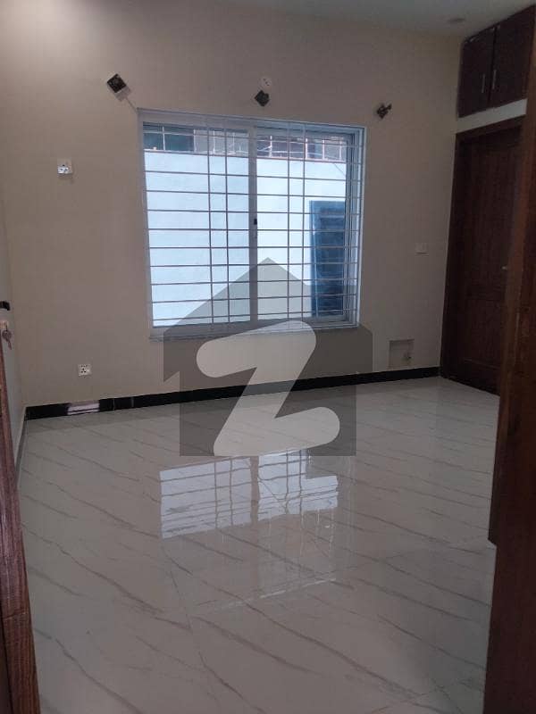 25 40 brand new house available for sale in G-14