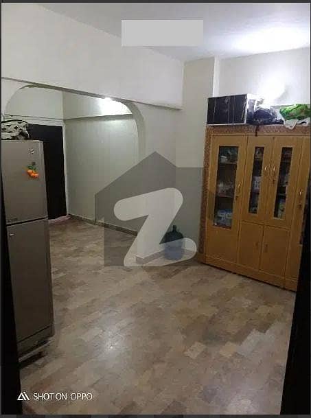بفر زون - سیکٹر 15-B بفر زون نارتھ کراچی کراچی میں 2 کمروں کا 2 مرلہ فلیٹ 30 لاکھ میں برائے فروخت۔