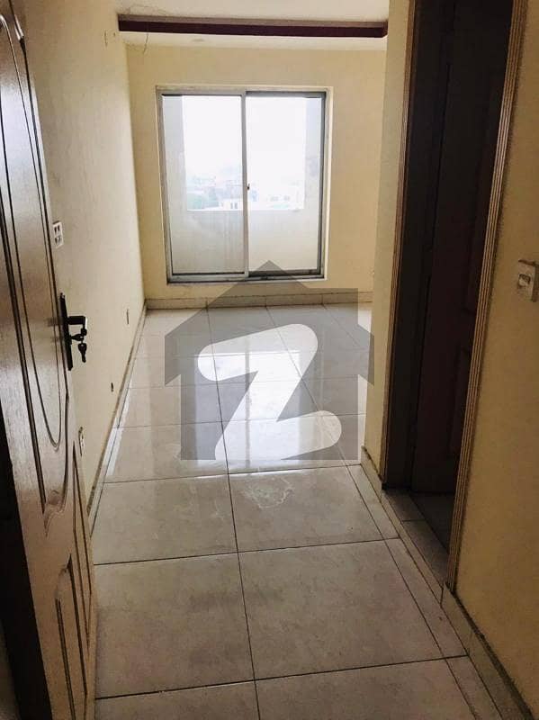 Bahria Phase 8 District Commercial Two Bedroom Flat 870 Sq. ft. For 6th Floor Lift Available And Gas Not Available Dem. 68 Lac