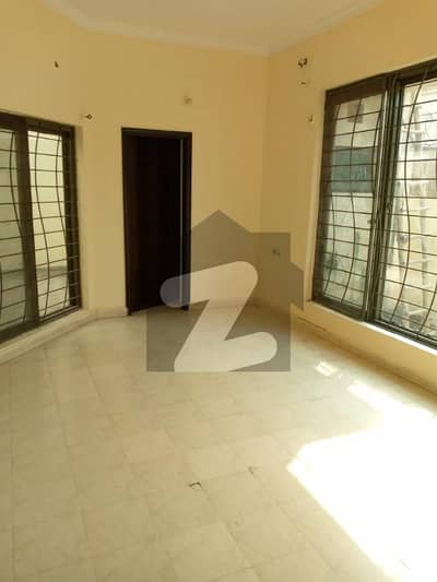1 kanal House For Rent in pgechs phase. 1