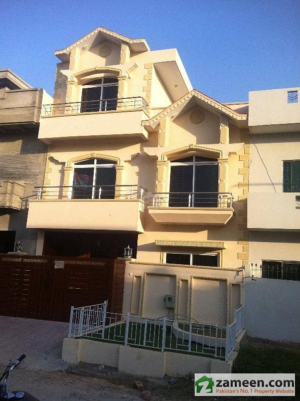 25x40 Brand New Double Storey House For Sale In G-13/1
