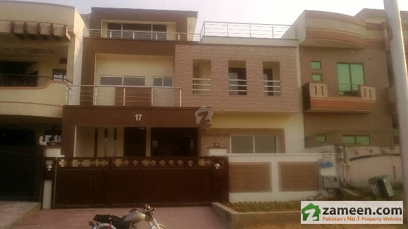 35X70 Brand New House For Sale