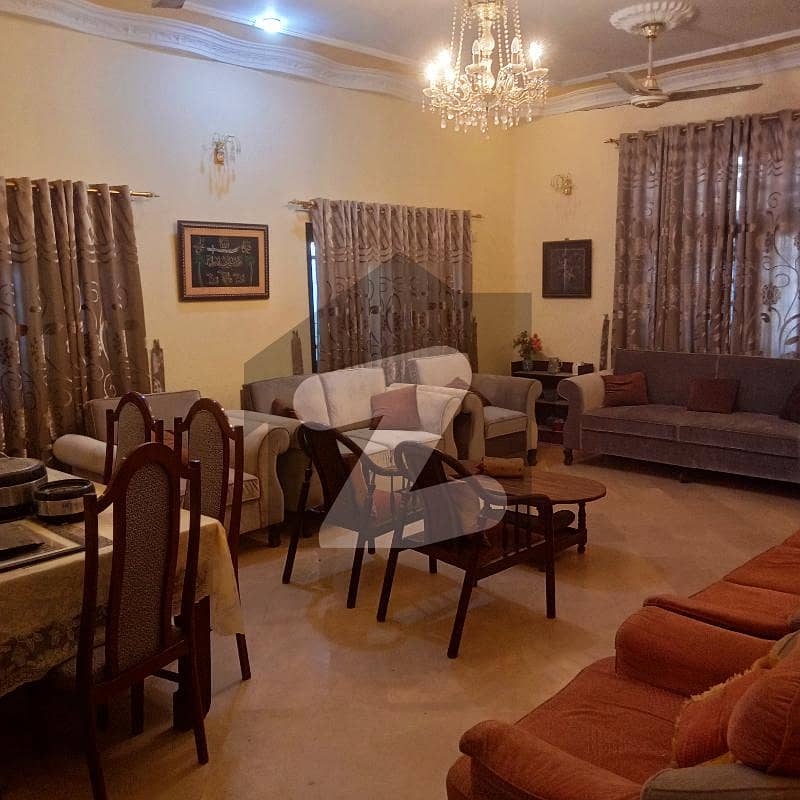 ساداتِ امروہا کوآپریٹو ہاؤسنگ سوسائٹی سکیم 33 کراچی میں 4 کمروں کا 16 مرلہ مکان 3.51 کروڑ میں برائے فروخت۔