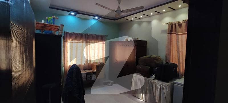 گلشنِ جمال گلشنِ اقبال ٹاؤن,کراچی میں 9 کمروں کا 12 مرلہ مکان 7.25 کروڑ میں برائے فروخت۔