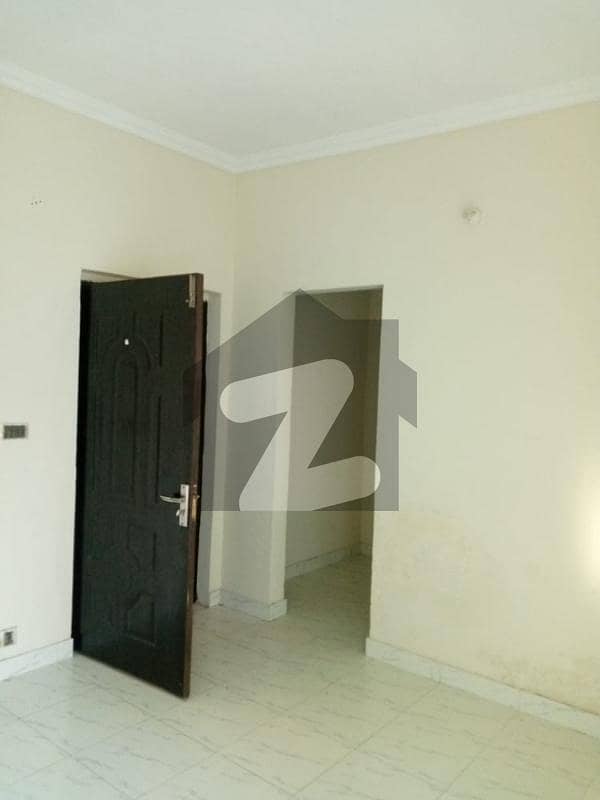 ویلینشیاء ہاؤسنگ سوسائٹی لاہور میں 3 کمروں کا 7 مرلہ مکان 2.5 کروڑ میں برائے فروخت۔