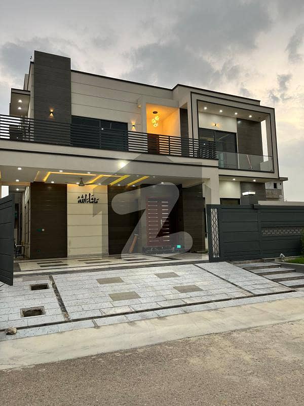 50x90 1 Kanal Luxury House Located On Main Double Road G-13/2