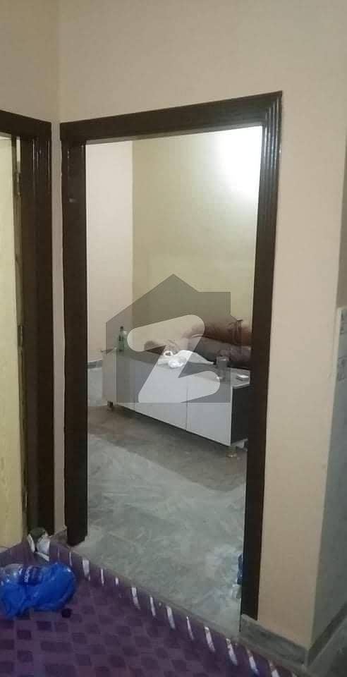 ظفروال روڈ سیالکوٹ میں 2 کمروں کا 3 مرلہ مکان 47 لاکھ میں برائے فروخت۔
