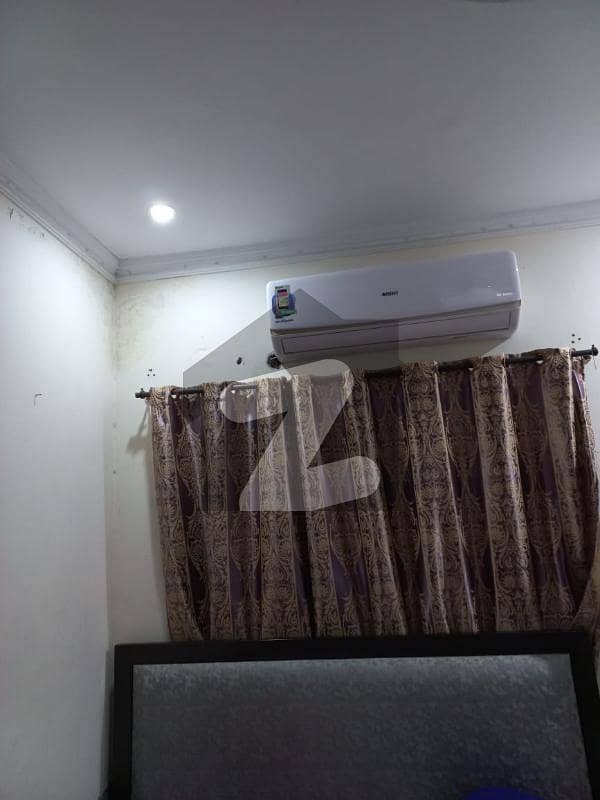 ویلینشیاء ہاؤسنگ سوسائٹی لاہور میں 2 کمروں کا 10 مرلہ بالائی پورشن 30 ہزار میں کرایہ پر دستیاب ہے۔