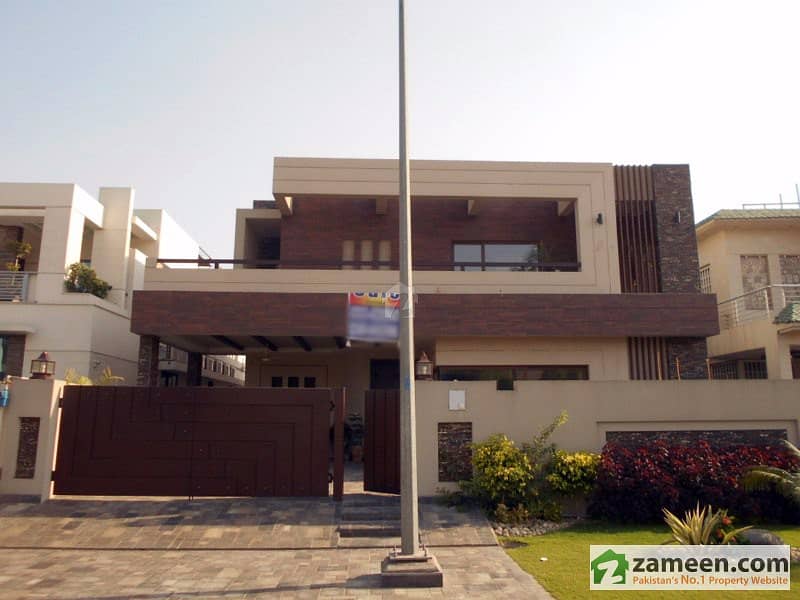 Golden Opportunity Brand New One Kanal House With Basement For Sale One Of The Best House