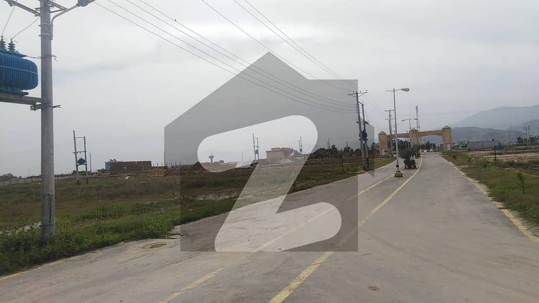 Good Location Residential Plot For Sale In Sheikh Yaseen Town,