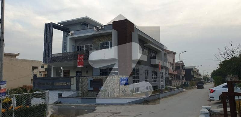 Corner 40x80 Modern Luxury House Available For Sale In G14 Islamabad