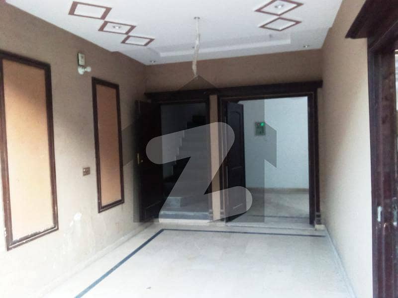 2700 Square Feet Lower Portion In Johar Town For Rent