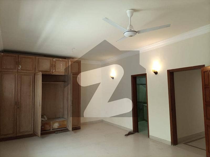 Optional 2 Unit Renovated 500 Yards Bungalow 7 Bedrooms Can Be Used As A 2 Unit For Rent In Rahat Streets