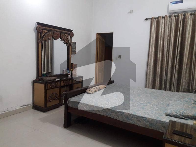 بہار کالونی لاہور میں 4 کمروں کا 9 مرلہ مکان 2 کروڑ میں برائے فروخت۔