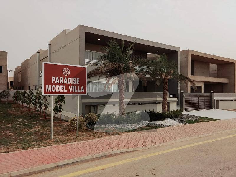 بحریہ پیراڈائز - پریسنٹ 50 بحریہ پیراڈائز بحریہ ٹاؤن کراچی کراچی میں 5 کمروں کا 1 کنال مکان 5.5 کروڑ میں برائے فروخت۔